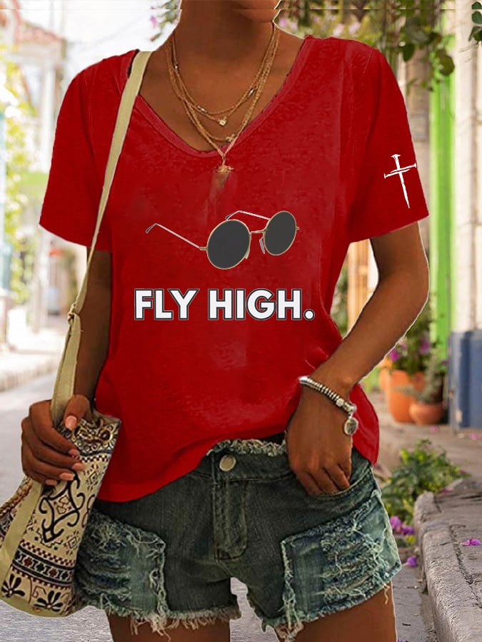 Women's “Hot Singer” Printed V-Neck T-Shirt