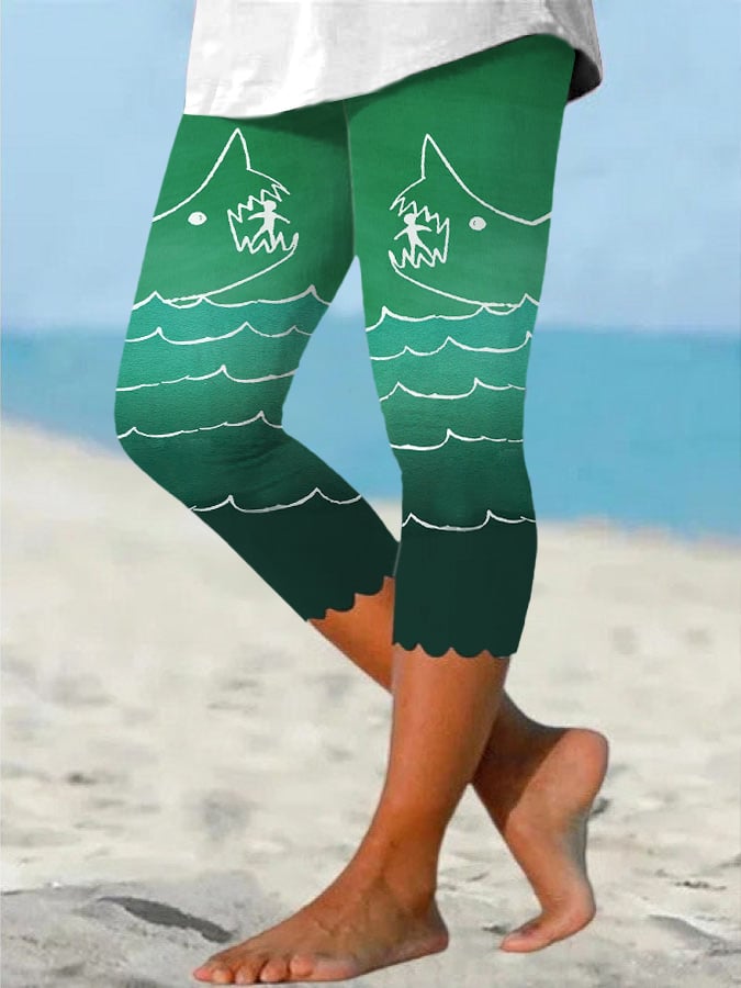 Women's Simple Line Great White Shark Print Cropped Leggings