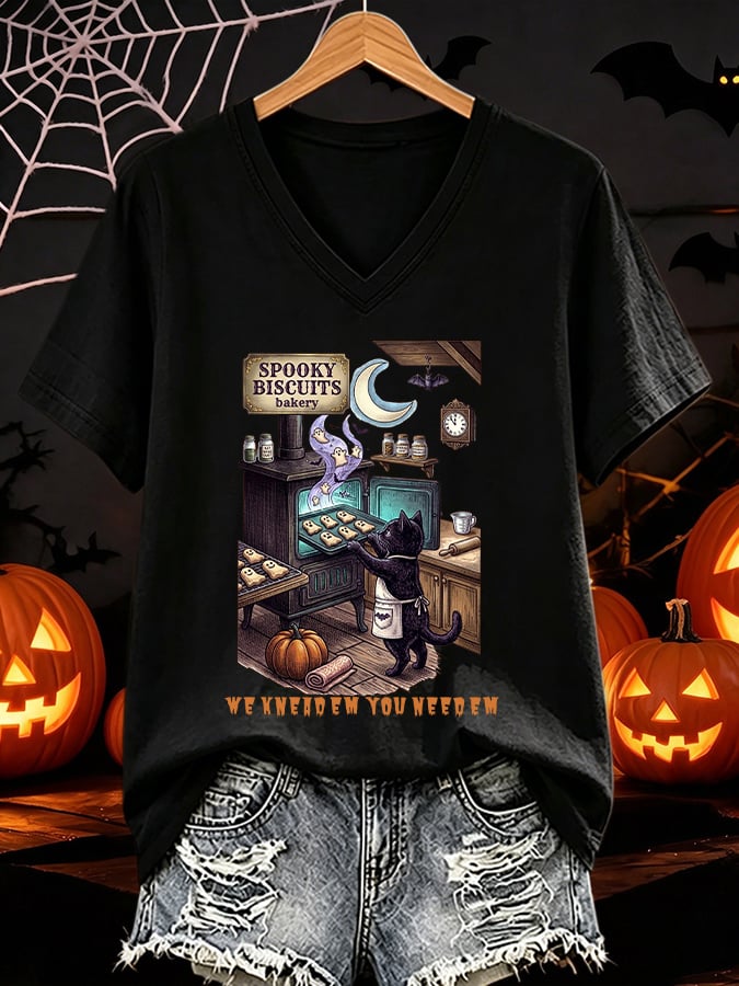 V-Neck Retro Halloween Cat Baking Pumpkin Ghost Spooky Biscuits Bakery  We Knead Em You Need Em Print T-Shirt