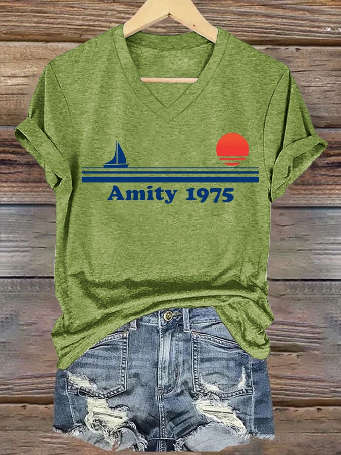Women's Amity Island 1975 Print T-shirt