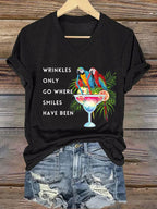 V-Neck Retro Wrinkles Only Go Where Smiles Have Been Print T-Shirt