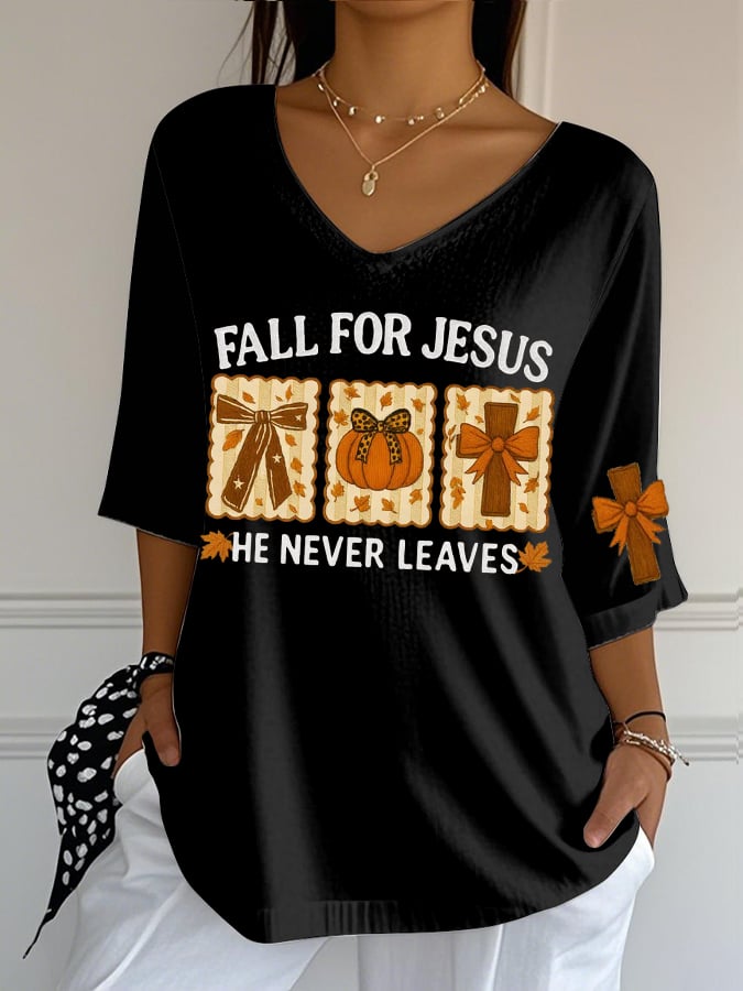 Women's Retro Fall For Jesus He Never Leaves Print T-Shirt