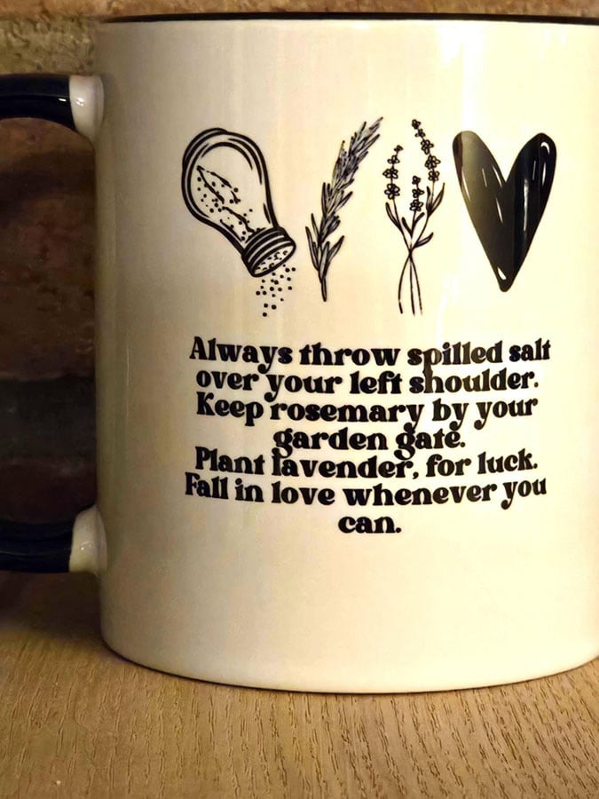 Retro Owens Sisters Print Mug