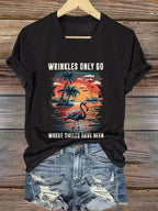 V-Neck Retro Flamingos And Palm Trees Wrinkles Only Go Where Smiles Have Been Print T-Shirt