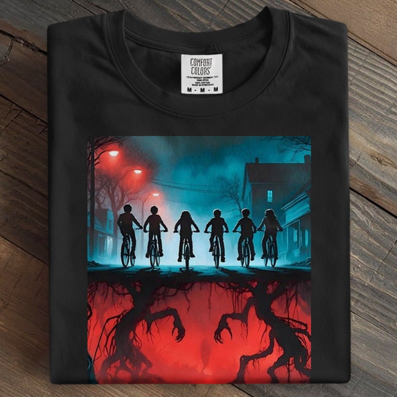 Welcome to the Upside Down 80s Horror Art Print Casual T-Shirt