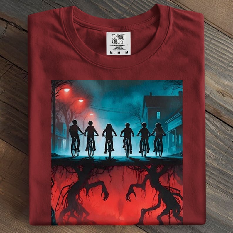 Welcome to the Upside Down 80s Horror Art Print Casual T-Shirt
