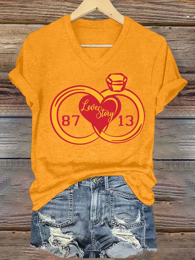 Women's Love Story print V-neck T-shirt