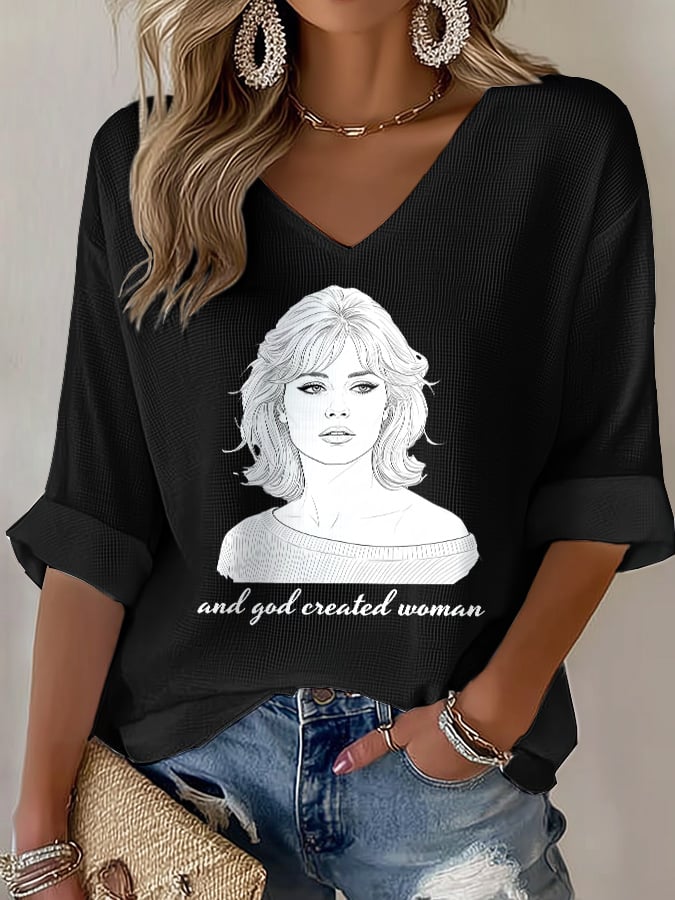 V-Neck Retro B.B. And God Created Woman Watercolor Painting Print T-Shirt