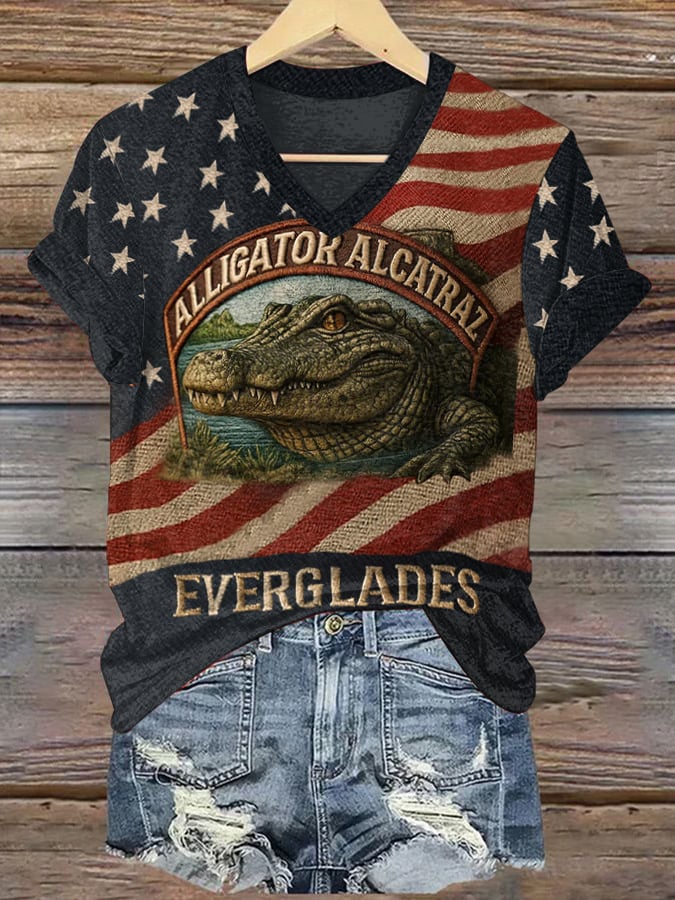 Women's Retro Alligator Alcatraz Everglades Printed T-Shirt