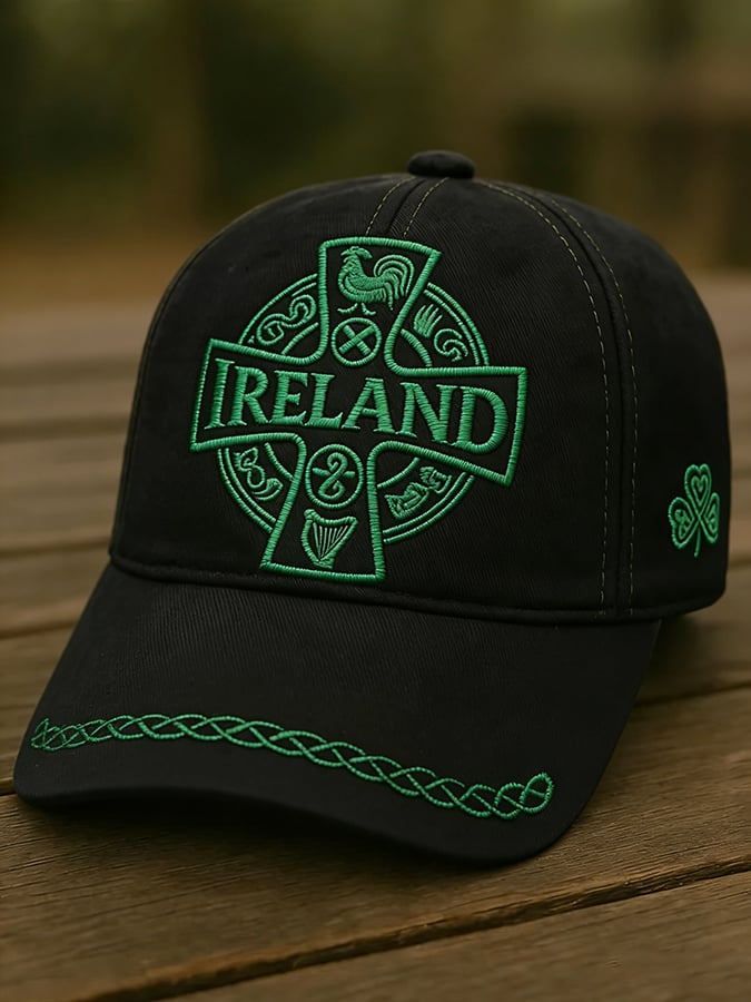 Retro St. Patrick's Day Shamrock Faith Print Baseball Cap