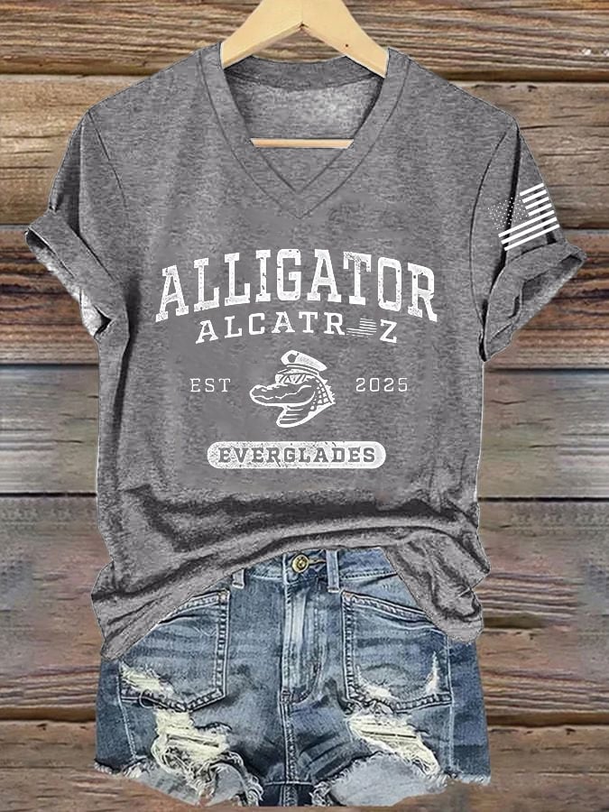 Women's Alligator Alcatraz Funny Florida Everglades Dark Humor Print T-Shirt