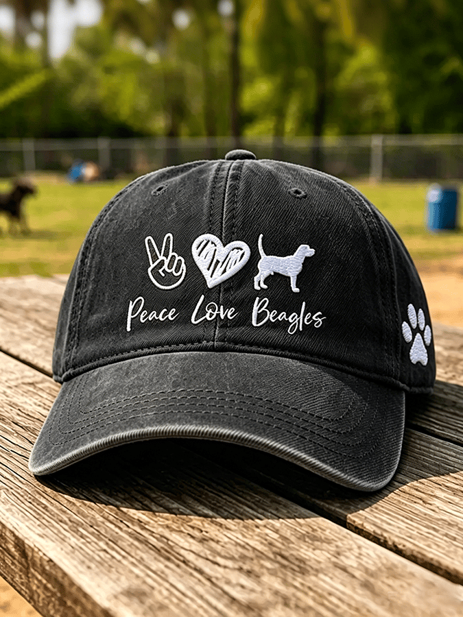 Unisex ”Peace Love Beagles“ Washed Retro Baseball Cap