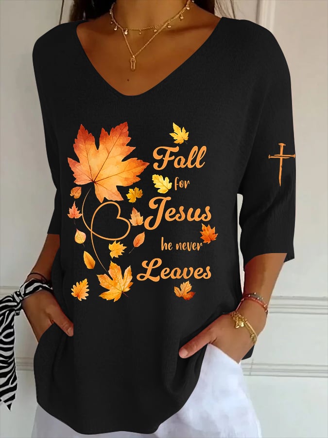 Women's Fall For Jesus He Never Leaves Print T-Shirt