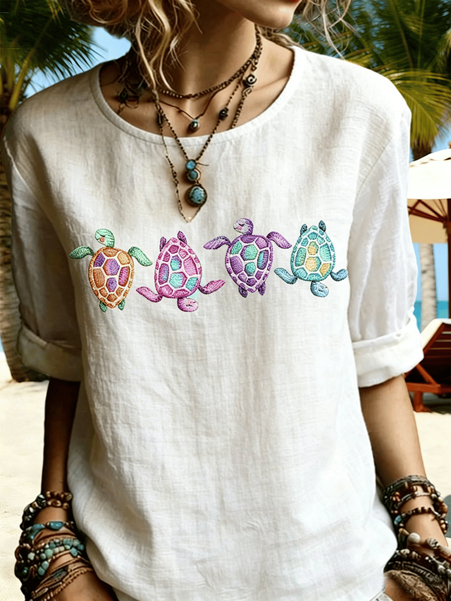 Women's Retro Turtle Print Crew Neck Tops