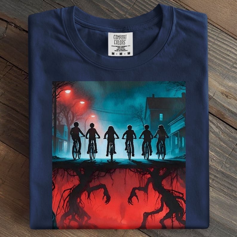 Welcome to the Upside Down 80s Horror Art Print Casual T-Shirt