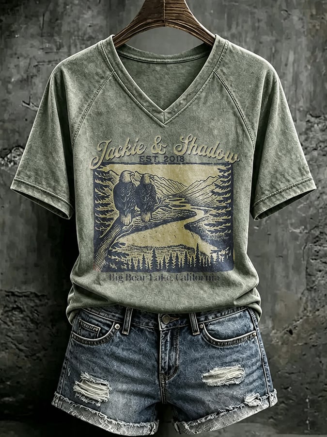 🔥🔥2nd 50% Off 🔥🔥V Neck Retro Jackie & Shadow Est. 2018 Big Bear Lake, California Print T-Shirt