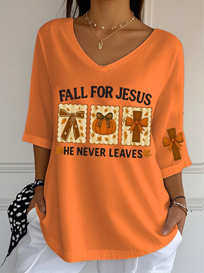 Women's Retro Fall For Jesus He Never Leaves Print T-Shirt