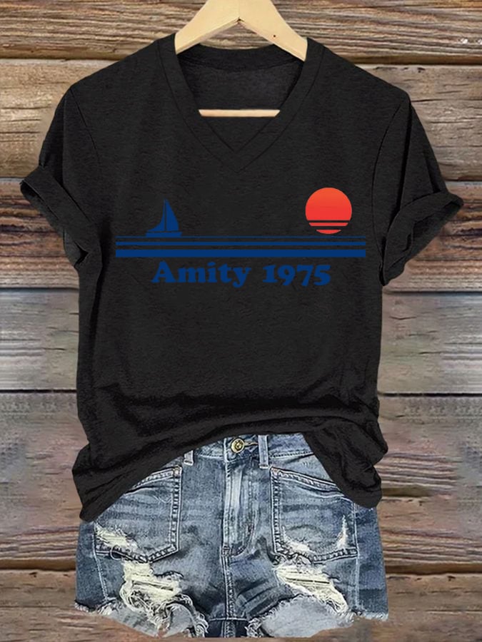 Women's Amity Island 1975 Print T-shirt