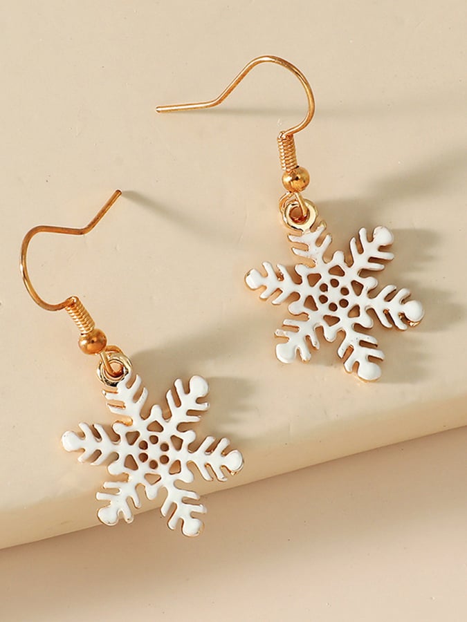 Women's Christmas Simple Hollow Snowflake Earrings