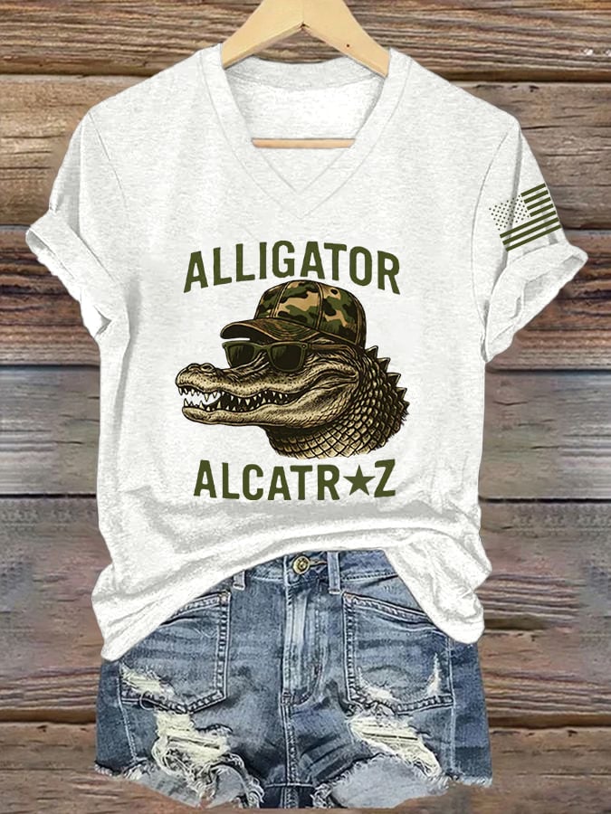 Women's Alligator Alcatraz Funny Florida Everglades Dark Humor Print T-Shirt
