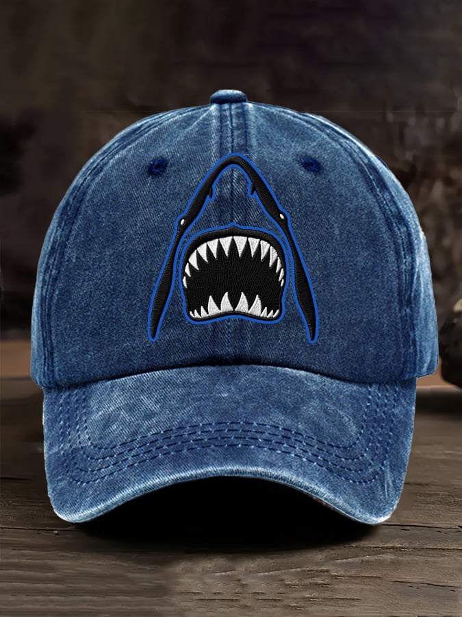 Great White Shark Retro Baseball Cap