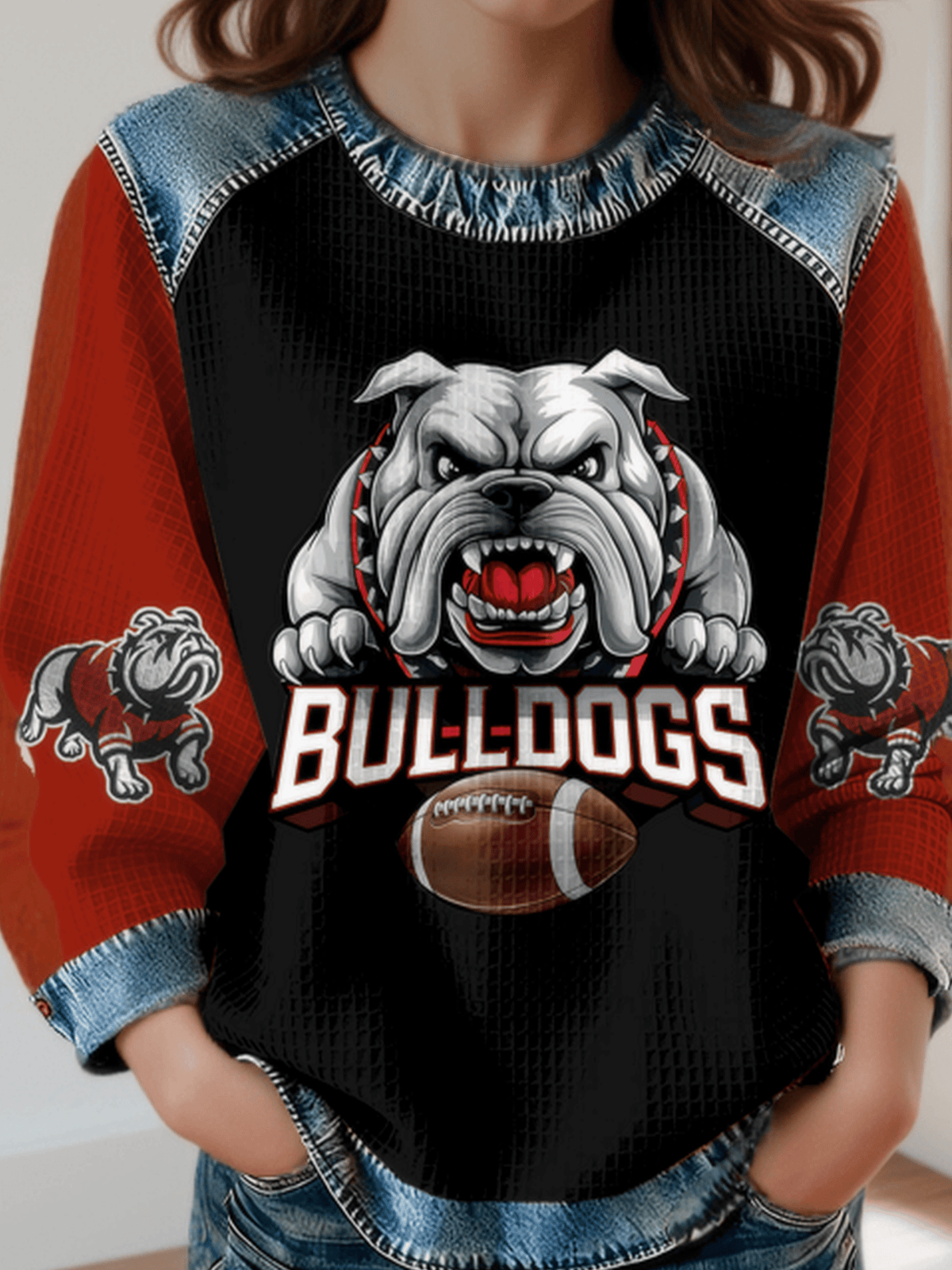 Ladies' round-neck football-printed top