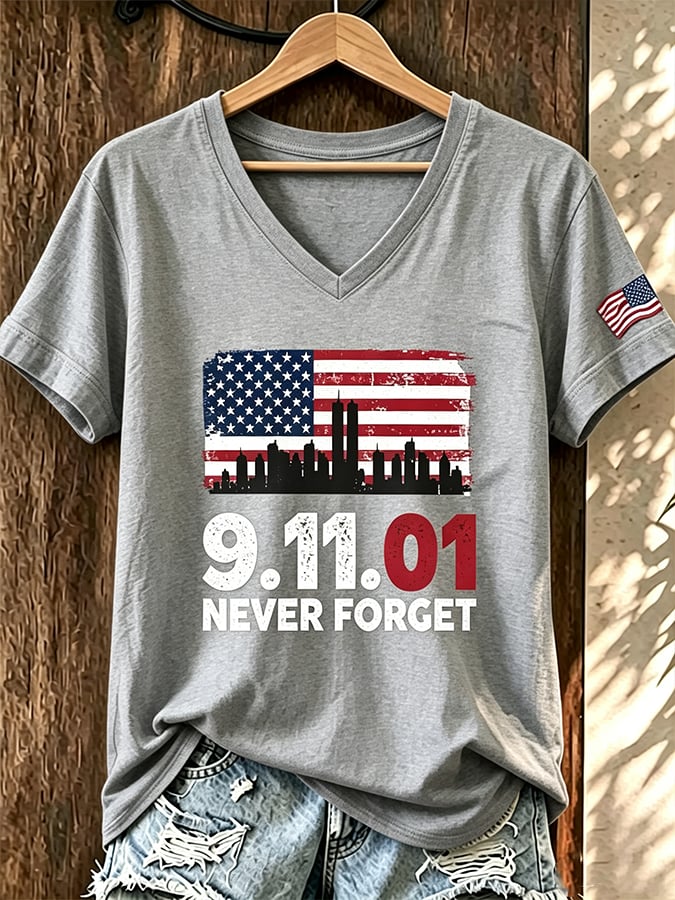 Women's 9.11 Never Forget Printed T-shirt