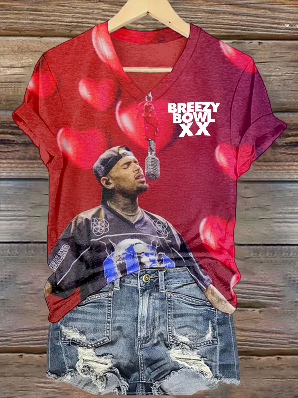 Breezy Bowl XX 2025  V-neck T-shirt