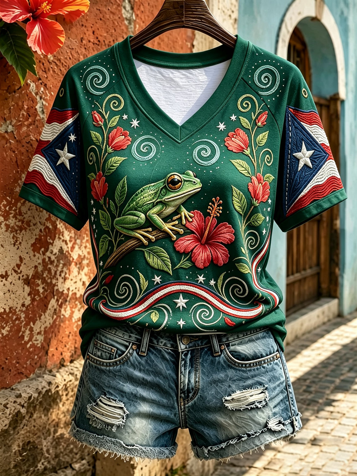 Women's Puerto Rico Boricua Floral Art Print T-Shirt