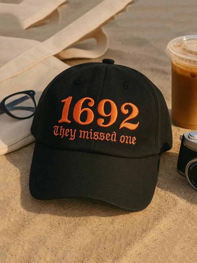 Western 1692 Print Hat