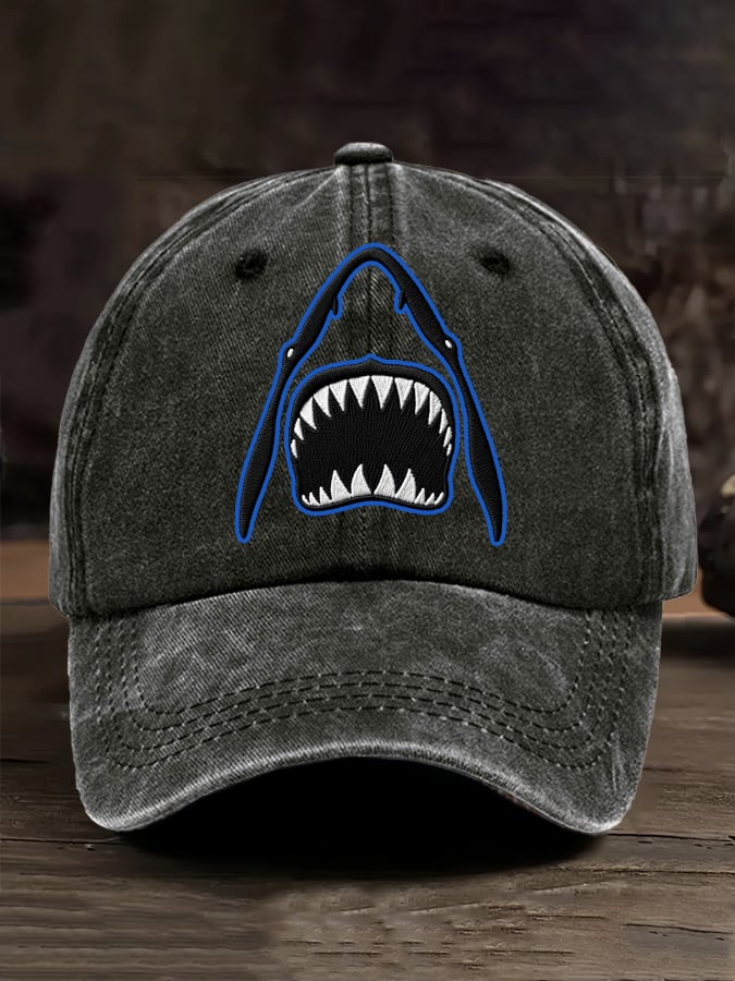 Great White Shark Retro Baseball Cap