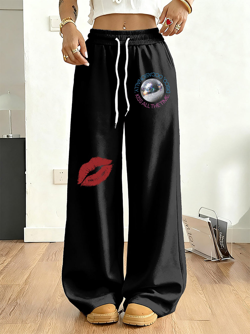 Women's Kiss All The Time Disco Occasionally Print Pants