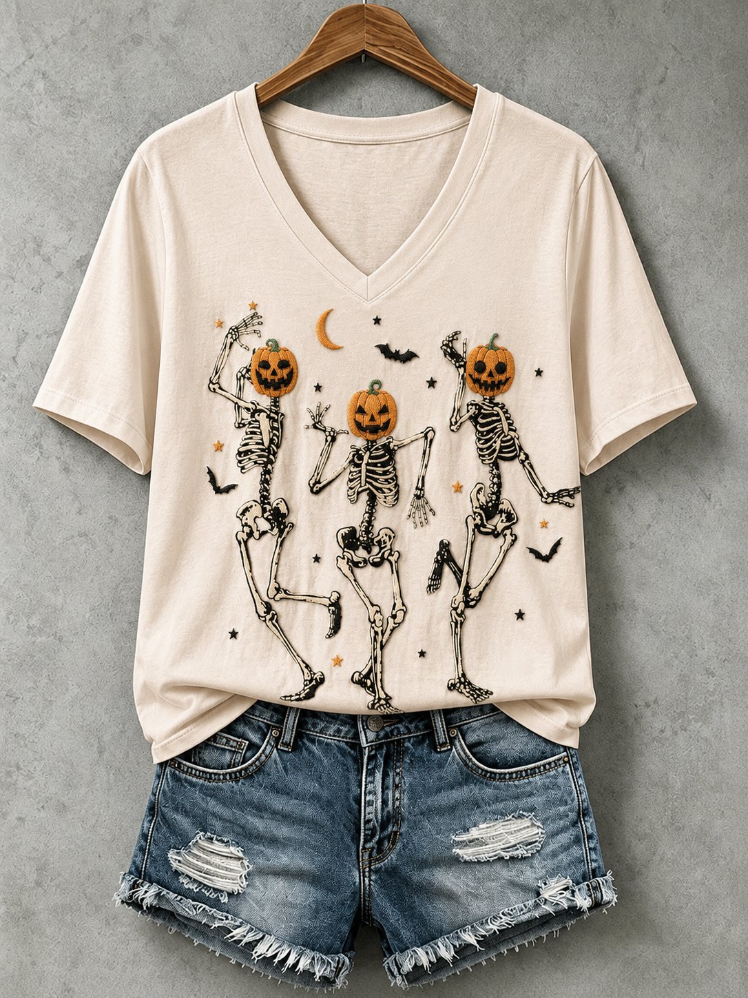 Women's Halloween Dancing Skeleton Print Tee